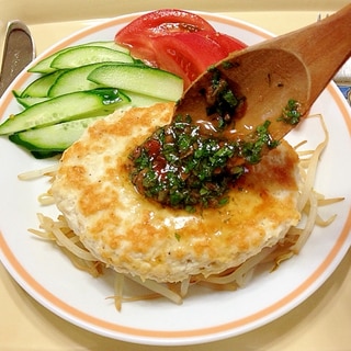 鶏むね肉と豆腐☆和風ハンバーグ（ノンオイルタレ付）